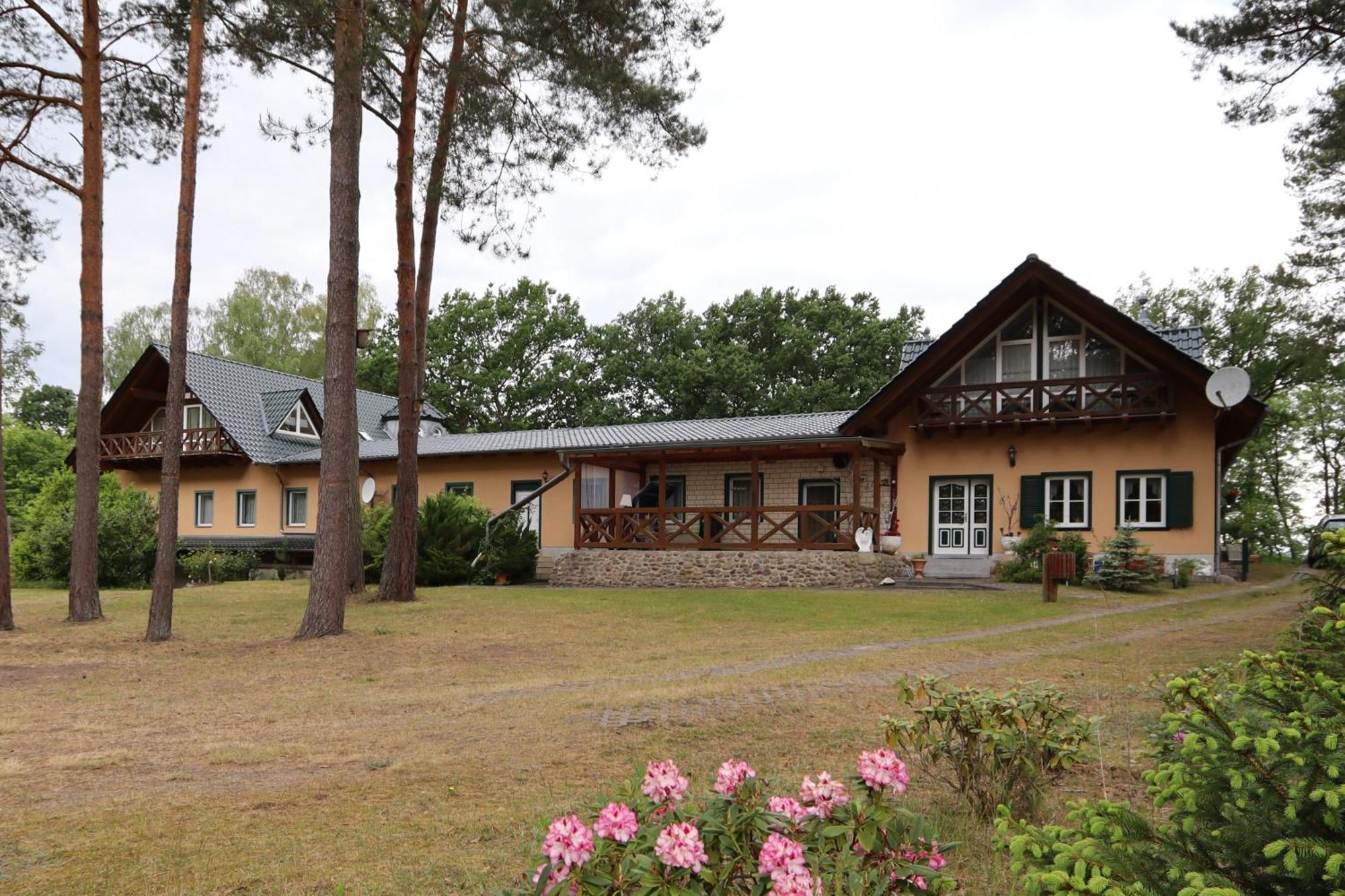 Ferienwohnung Habicht Villa-Paelitzsee Grosszerlang エクステリア 写真